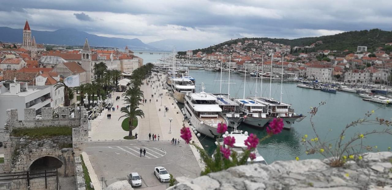 La Perla Apartment Trogir Ngoại thất bức ảnh